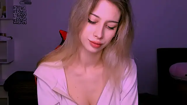 Snapshot of Lori_lolii chatting on October 29, 5:47 pm Lori lolii online show from October 29, 5:47 pm