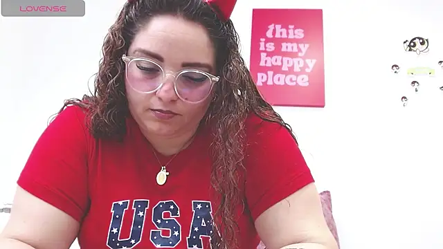 AmandaaWats online show from March 18, 6:55 pm