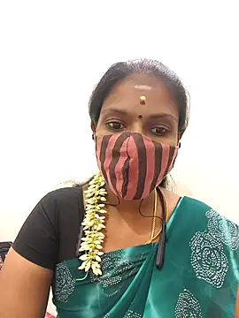 Snapshot of Tamil_Yalini12 chatting on October 1, 7:31 pm Tamil Yalini12 online show from October 1, 7:31 pm