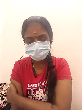 Snapshot of Tamil_Yalini12 chatting on November 12, 6:25 am Tamil Yalini12 online show from November 12, 6:25 am