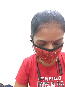 Snapshot of Tamil_Yalini12 chatting on November 28, 4:59 am Tamil Yalini12 online show from November 28, 4:59 am