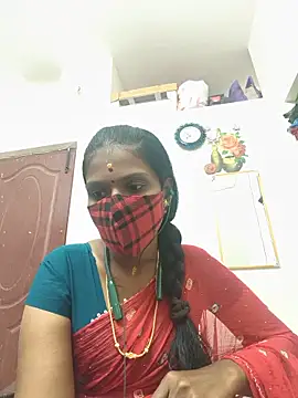 Snapshot of Tamil_Yalini12 chatting on June 5, 2:23 pm Tamil Yalini12 online show from June 5, 2:23 pm