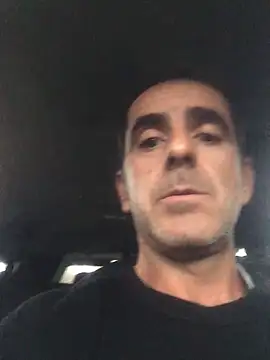 Snapshot of tiago1981pt chatting on October 31, 5:14 pm tiago1981pt online show from October 31, 5:14 pm