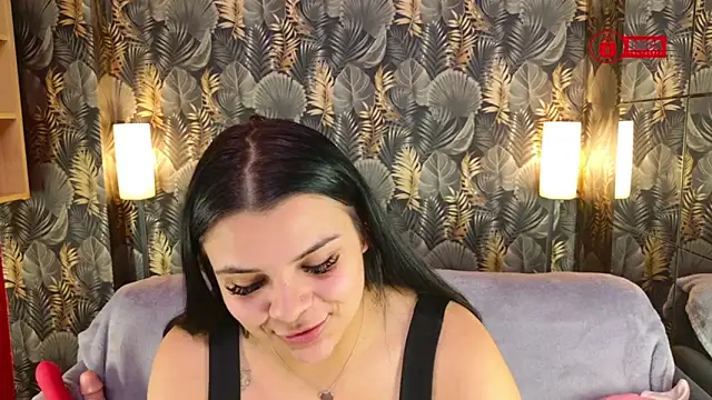 Snapshot of ThiccMady chatting on October 17, 1:25 pm ThiccMady online show from October 17, 1:25 pm