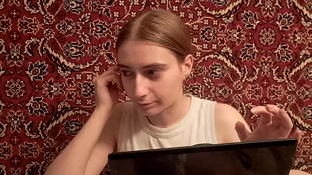 Snapshot of ivetabloom chatting on September 20, 5:36 pm ivetabloom online show from September 20, 5:36 pm