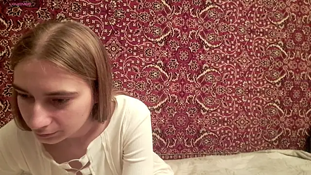 Snapshot of ivetabloom chatting on November 21, 2:49 pm ivetabloom online show from November 21, 2:49 pm