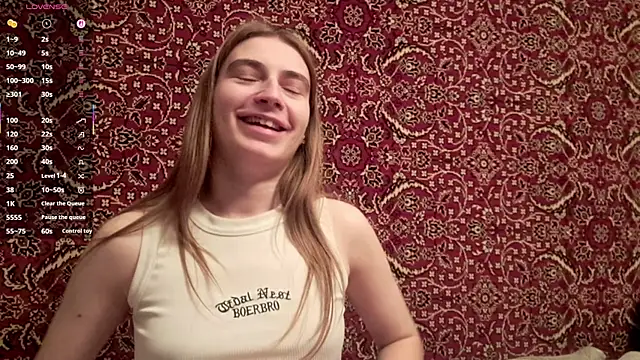 Snapshot of ivetabloom chatting on December 17, 7:09 pm ivetabloom online show from December 17, 7:09 pm