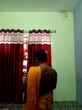 Snapshot of School_medam chatting on November 3, 4:47 am School medam online show from November 3, 4:47 am