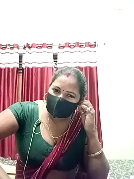 Snapshot of School_medam chatting on November 13, 4:17 pm School medam online show from November 13, 4:17 pm