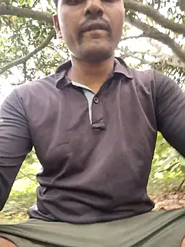 Snapshot of telugumodda4396 chatting on October 18, 7:09 am telugumodda4396 online show from October 18, 7:09 am