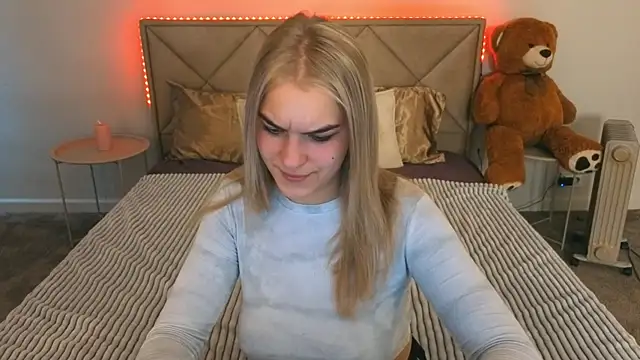 AlinaLiii online show from March 31, 12:38 pm