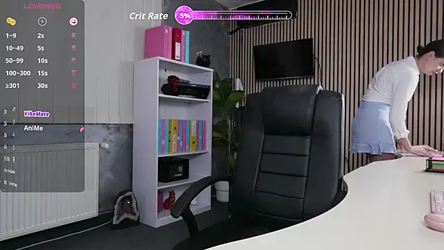 Snapshot of OfficeGirls chatting on September 24, 9:07 pm OfficeGirls online show from September 24, 9:07 pm