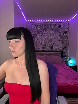 Snapshot of MaciiMayy chatting on April 24, 11:51 pm MaciiMayy online show from April 24, 11:51 pm