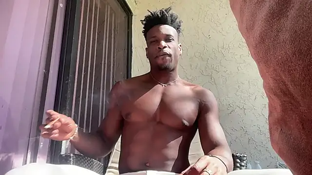 MrDaddyBlackNi9e online show from October 30, 3:35 pm