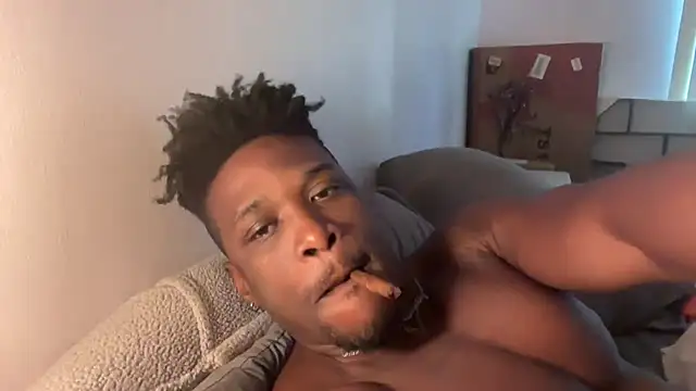 MrDaddyBlackNi9e online show from December 1, 2:00 pm