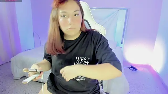 Isabela saenz online show from October 8, 3:15 am