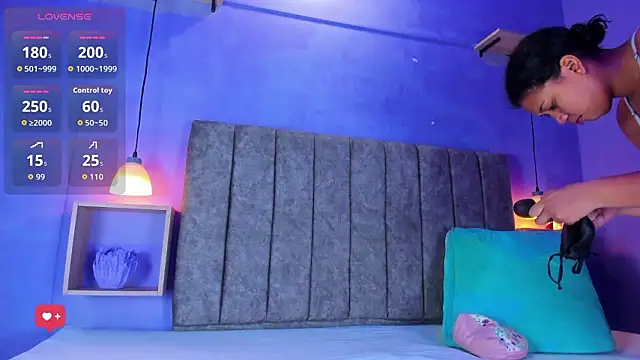 Bianca Ethan online show from March 23, 7:29 pm