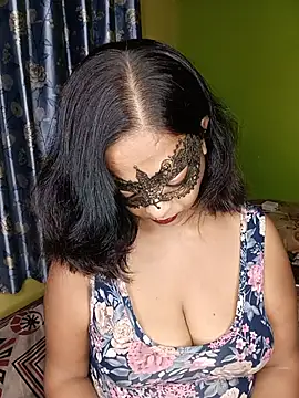 Snapshot of Big_Ass_Nikita chatting on May 31, 6:09 pm Big Ass Nikita online show from May 31, 6:09 pm