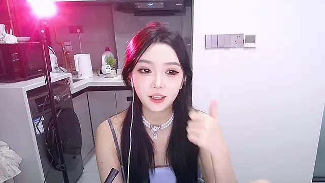 Snapshot of Miao-Maimiao chatting on September 24, 2:53 pm Miao-Maimiao online show from September 24, 2:53 pm