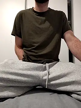 Snapshot of AD_Vu chatting on November 5, 5:13 pm AD Vu online show from November 5, 5:13 pm