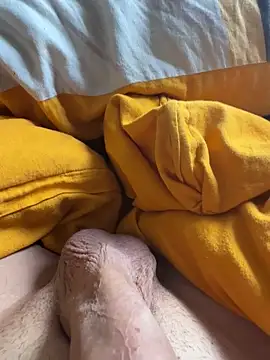 Snapshot of geilerbigdick02 chatting on November 1, 10:06 am geilerbigdick02 online show from November 1, 10:06 am