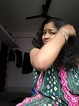 Deborbhavi222 online show from December 21, 1:35 am