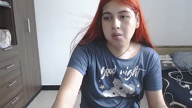 Snapshot of Mirage_Sertori chatting on April 20, 7:26 pm Mirage Sertori online show from April 20, 7:26 pm