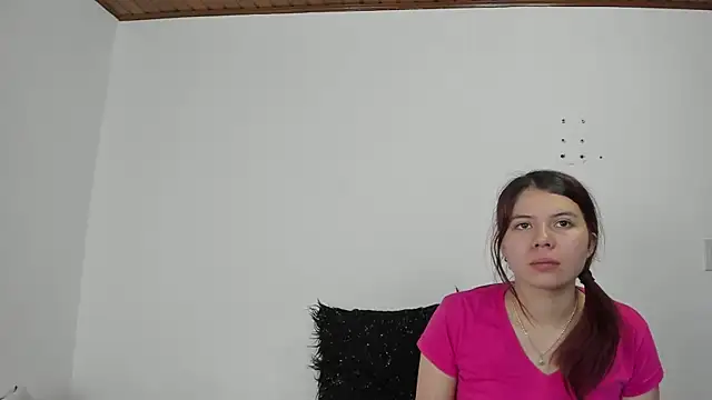 Snapshot of Valen_tina chatting on September 24, 12:08 pm Valen tina online show from September 24, 12:08 pm