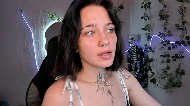 Elastikisss online show from June 27, 7:13 am