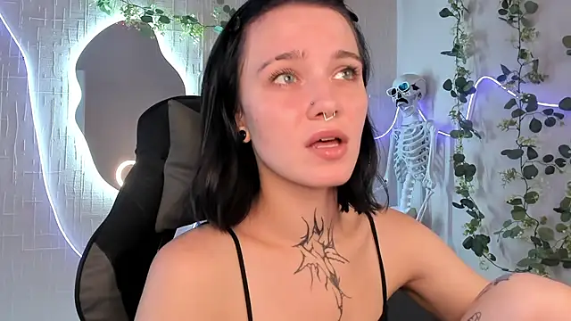 Elastikisss online show from July 16, 8:31 am