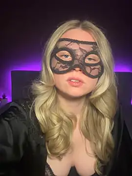 Cherrycolada online show from April 18, 6:12 pm