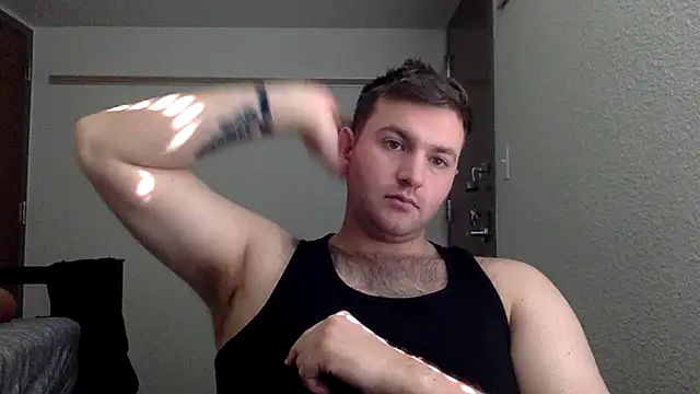 Snapshot of daddypineapple77 chatting on February 7, 4:33 pm daddypineapple77 online show from February 7, 4:33 pm