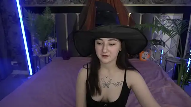 SashaDuvalle online show from October 30, 6:48 am