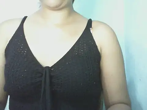 Snapshot of Monica2021 chatting on October 31, 12:50 pm Monica2021 online show from October 31, 12:50 pm