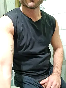 Snapshot of giovan2020 chatting on December 14, 4:56 pm giovan2020 online show from December 14, 4:56 pm