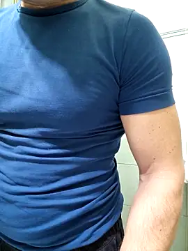 giovan2020 online show from February 3, 10:37 pm