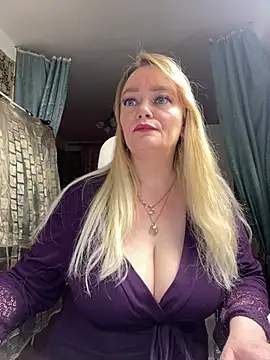 Sweet-blonde online show from February 14, 10:06 pm