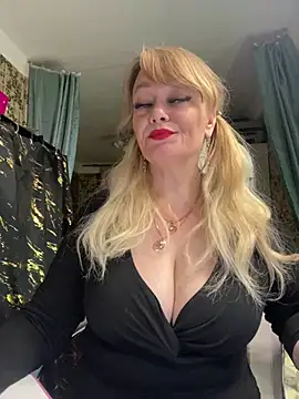 Sweet-blonde online show from June 25, 9:52 pm
