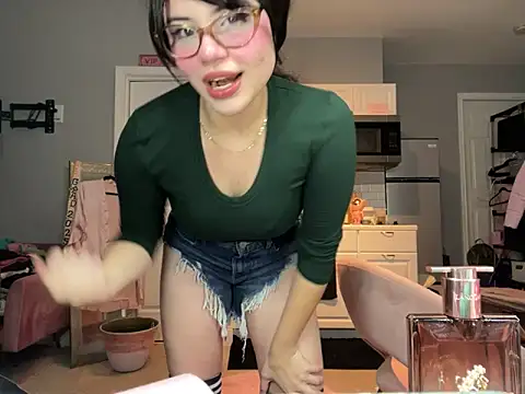 LunaMilav online show from October 11, 2:11 am