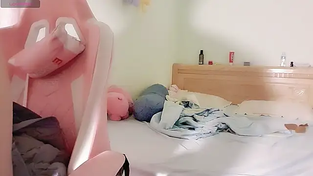 Helen-Tran online show from September 22, 7:10 am