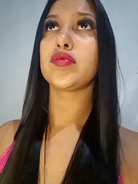 graziele00 online show from May 21, 11:50 am