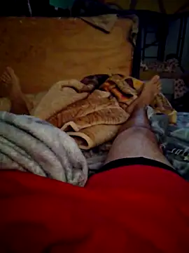 Snapshot of SALCEDO_041198 chatting on November 10, 11:42 am SALCEDO 041198 online show from November 10, 11:42 am