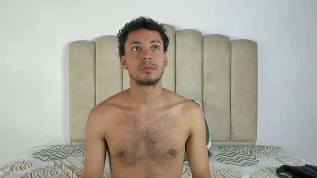 aroncooper1 online show from October 9, 1:31 pm