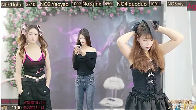 DogdogSM online show from November 5, 3:06 am