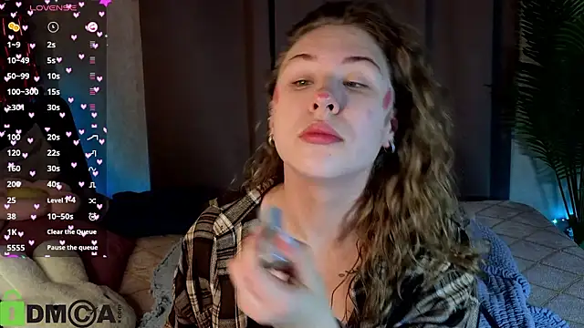 Elsie Cutties online show from February 4, 1:11 am