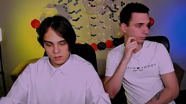 Snapshot of jason_sweety chatting on October 29, 9:44 am jason sweety online show from October 29, 9:44 am