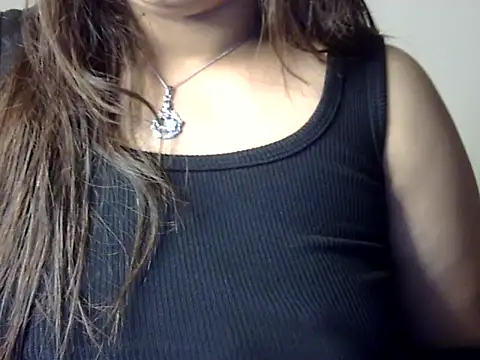 Aaliya02 online show from October 2, 4:08 am