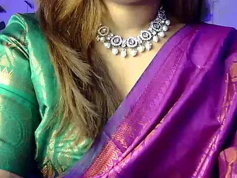 Aaliya02 online show from February 9, 3:21 am