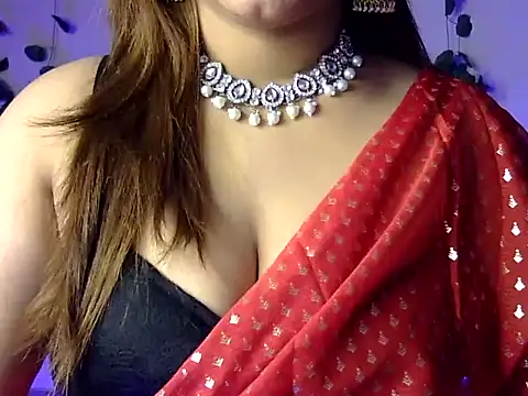 Aaliya02 online show from February 15, 6:21 am