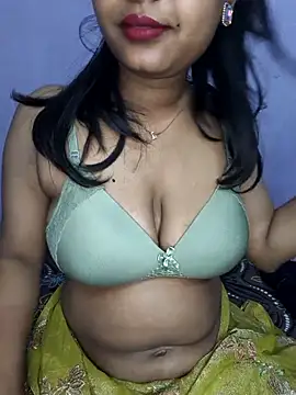 Snapshot of Geri405 chatting on November 19, 5:35 pm Geri405 online show from November 19, 5:35 pm